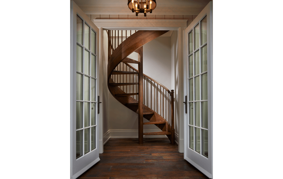 Hand-carved spiral stairs from chestnut